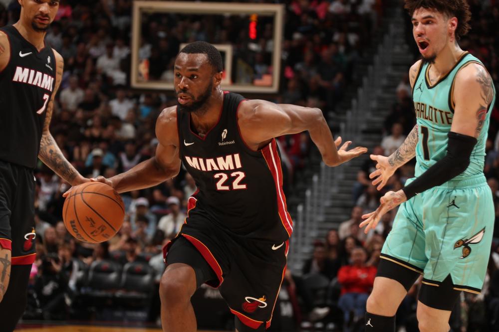 让世界足坛 让世界足坛