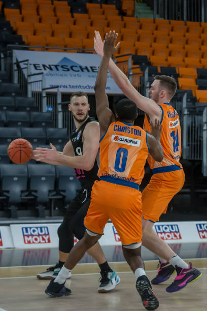 这位来自阿 这位来自阿